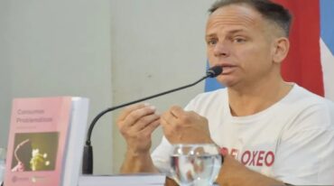 Federico Müller aseguró en su charla que 'hay que evitar entrar en la oscuridad'.