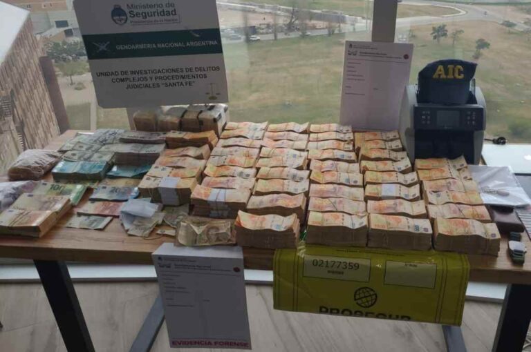 En la "cueva" encontraron más de 45 millones de pesos