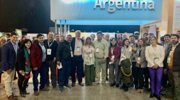 Unas nueve firmas santafesinas pudieron establecer vínculos comerciales dentro del Congreso Apimondia y la feria ExpoMed. Gentileza: prensa Gobierno de Santa Fe.