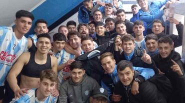 Trebolense festejó el clásico ante su rival de siempre
