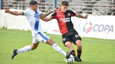 Argentino superó a un equipo compuesto por juveniles de Newell's. Gentileza: prensa Newell's Old Boys.