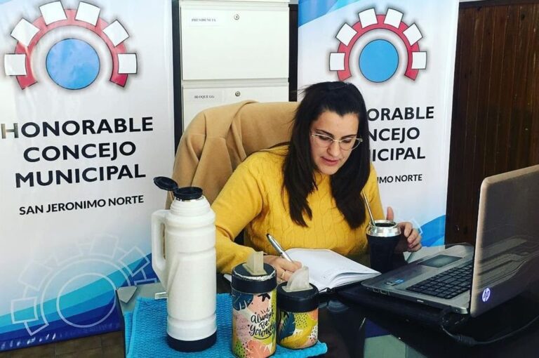 Lucía Tione actual presidenta del Concejo de San Jerónimo Norte.  Mirador