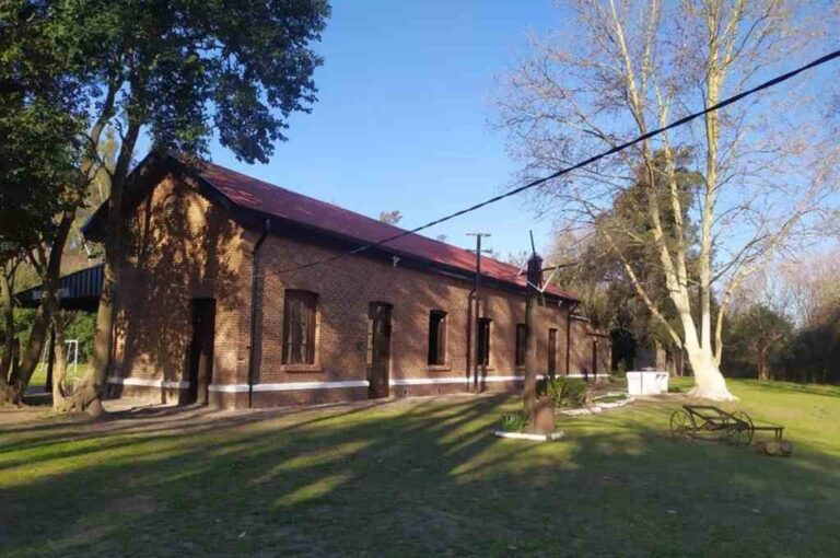 La Comuna de Correa abrió una convocatoria para el desarrollo de una diversidad de proyectos que le devuelvan la vida al pequeño poblado de Estación Berreta. Gentileza: prensa Comuna de Correa.