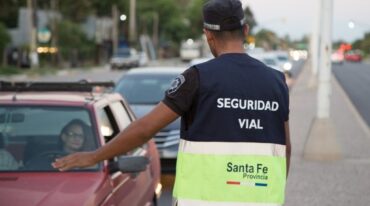 La niebla reduce drásticamente la visibilidad horizontal aumentando considerablemente las posibilidades de sufrir un siniestro vial. Gobierno de la Provincia