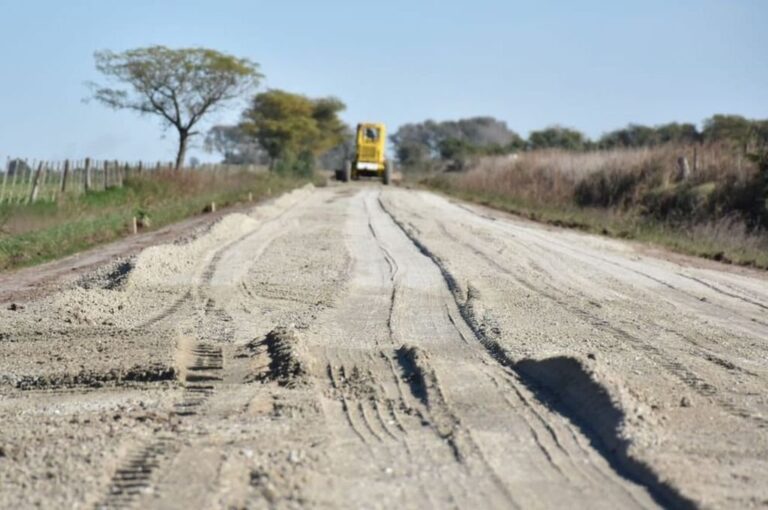 'Una vez que el proveedor entregue la piedra vamos a arrancar con la obra. Igualmente ya estuvimos colocando alcantarillas