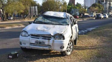Así quedó el vehículo tras el accidente. Flavio Raina.