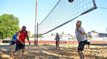 El certamen reunirá a 35 equipos de 6 provincias del país que estarán jugando en cuatro categorías. Los participantes serán: Gentileza