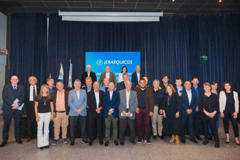 La comisión directiva de Jerárquicos Salud. Gentileza.