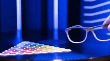 El primer proyecto que ya está en marcha se basa en la producción de armazones de lentes y moldes auditivos absolutamente customizados o personalizados. Gentileza: prensa UCSF.