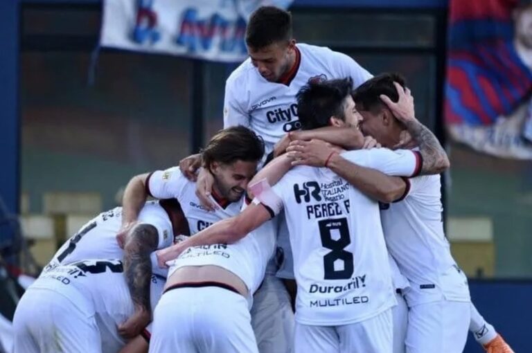 Un nuevo triunfo mete a Newell's entre los primeros cuatro de su zona y se ilusiona con jugar los playoffs. gentileza TyC Sports