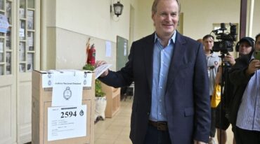 El actual gobernador emitió su voto en Concordia.