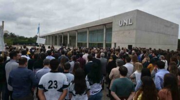 La apertura contó con la presencia de mucho público. Mauricio Garín.