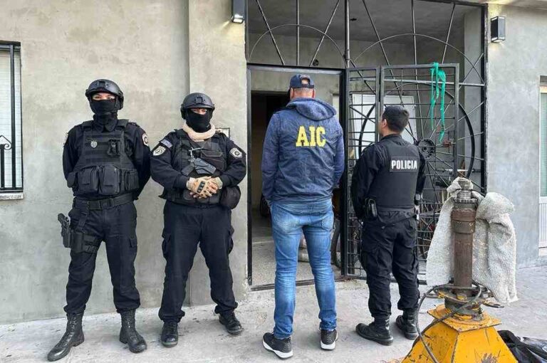 Los sujetos fueron apresados con drogas