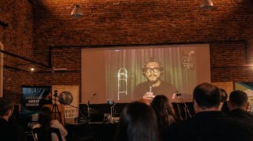 Con una dinámica expositiva y con intervenciones musicales de las bandas Comunales de Franck