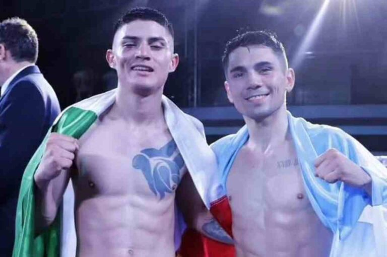 "Chicharito" González y Tobías Reyes igualaron en la pelea. Twitter.