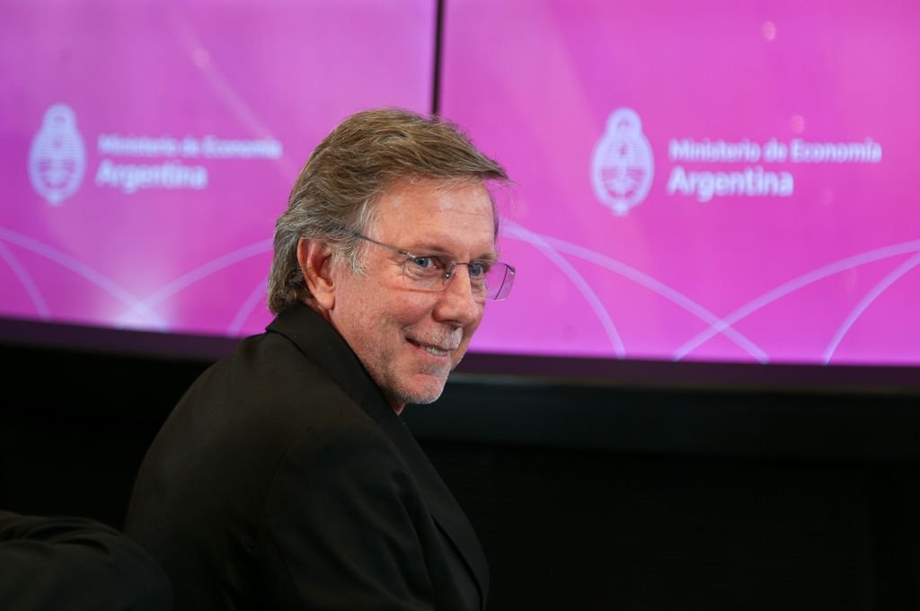 Afirmó que Massa le solicitó informes sobre la "proyección de la evolución de las exportaciones agropecuarias"