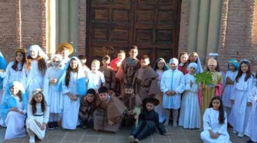 Este sábado se realizó la particular Murga de los Santos
