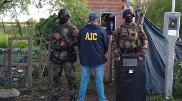 Durante la mañana del domingo personal de la AIC detuvo a un muchacho de 26 años. Gentileza.