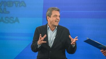 "Tenemos que ir a un nuevo pacto federal. Estoy dispuesto a ceder recursos