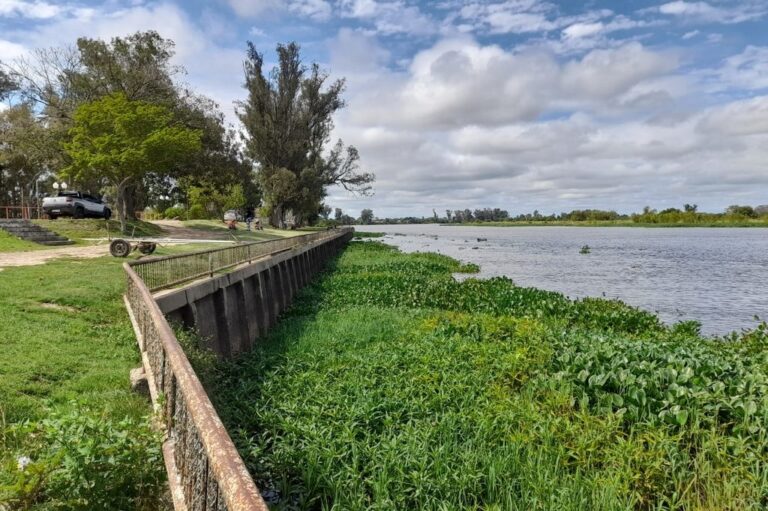 El ascenso del Paraná también impacta en el río San Javier