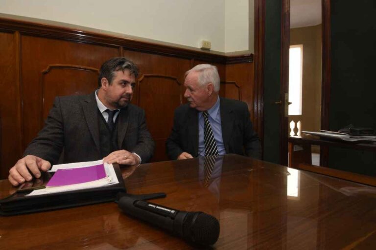 Pablo Cococcioni (izquierda) ocupará el cargo de ministro de Seguridad