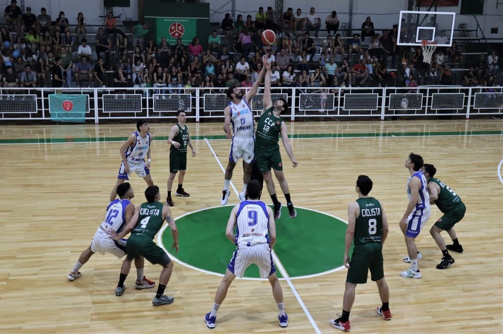 Ciclista ganó de local y logró llegar al partido definitorio.