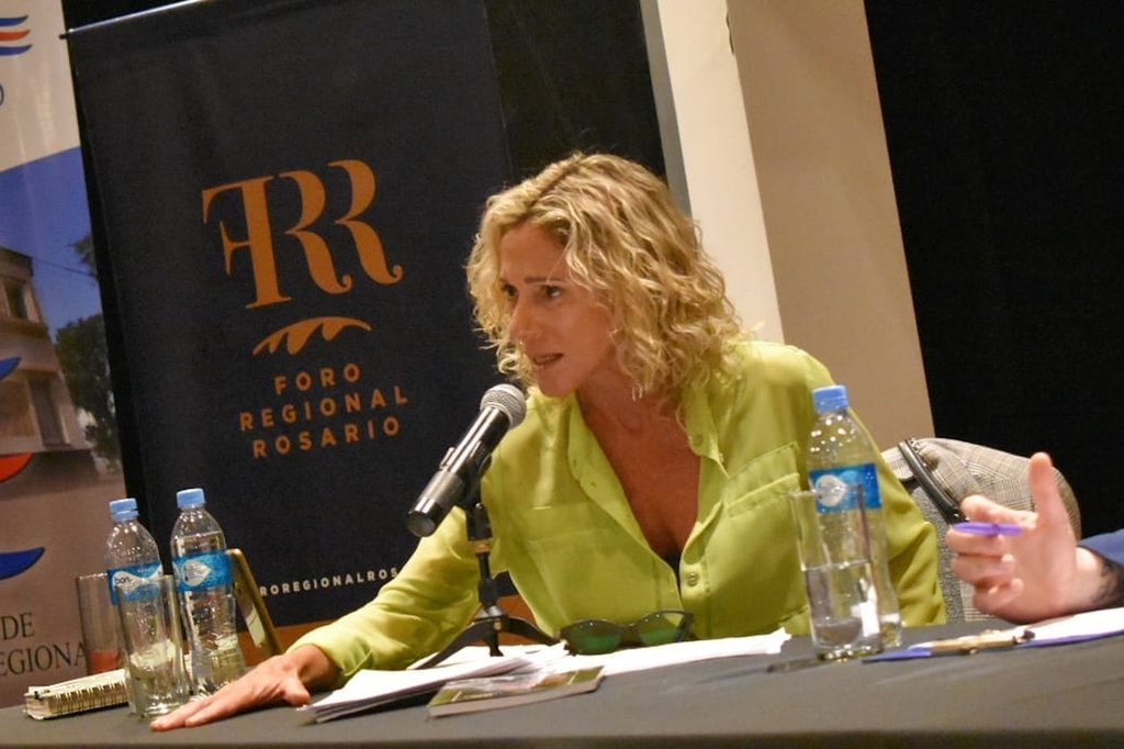 Raggio resaltó la propuesta de crear una oficina de prevención de la violencia y expresó la firme misión que tienen en motivar el compromiso y la participación ciudadana. gentileza