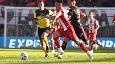 Roldán quiere jugar ante Tigre. Archivo/Mauricio Garín.