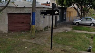 El crimen se registró cerca de Liniers al 2200 en Rosario. Google Street View.