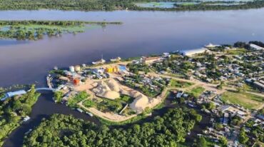 El río alcanzó los 5