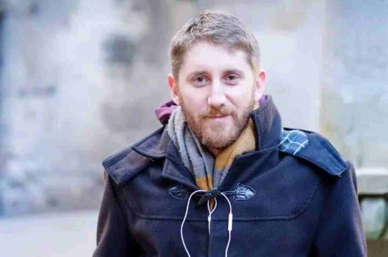 Tisera es licenciado en Psicología