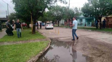 El pueblo entero está en shock por la muerte violenta de dos de sus vecinos. Gentileza: FM Vida 100.5.