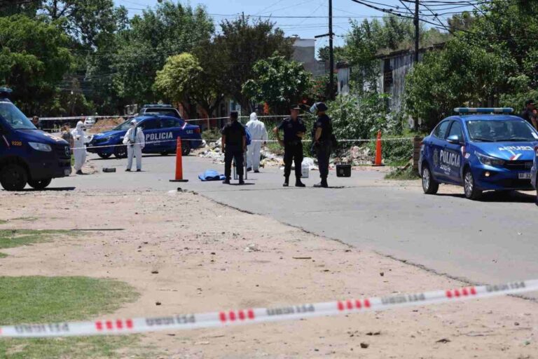 El asesinato de la mujer se produjo en la zona de Cavia y Ghiraldo. Marcelo Manera.
