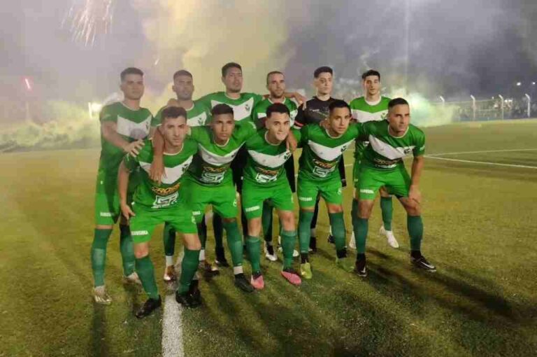 El Expreso ganó el clásico de El Trébol y está en la final. Gentileza.