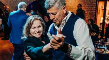 Cada jueves o viernes se suman músicas