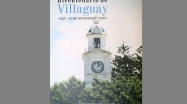 La portada del libro en homenaje al Bicentenario de la ciudad.