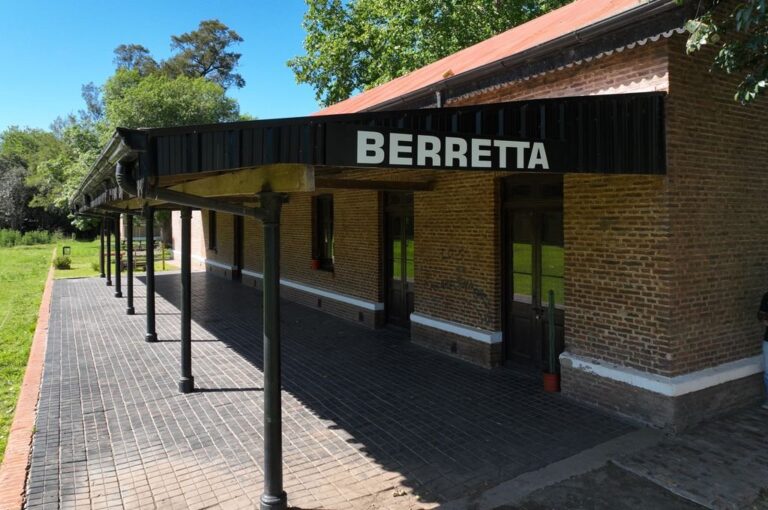 En la actualidad son apenas tres las familias que 'resisten' dejar atrás su lugar y luchan para que el paraje del departamento Iriondo no se transforme en un pueblo fantasma. Fernando Nicola