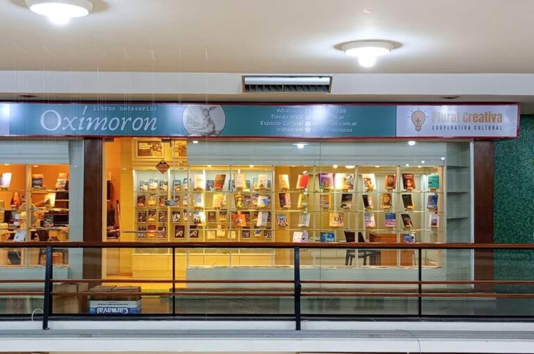 'La Librería Oxímoron un sitio de referencia para editoriales y también autores'