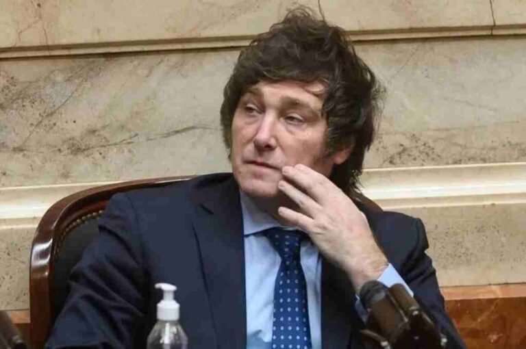 Milei asume el cargo de presidente de Argentina este domingo. Archivo.