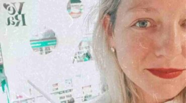 "Tenía 10 años cuando escribí mi primer poema"