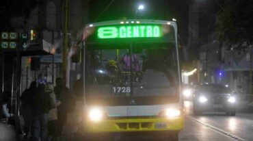 Se destrabó parcialmente el conflicto de colectivos en la ciudad de Santa Fe y el servicio nocturno vuelve a prestarse con normalidad. Archivo/Pablo Aguirre.