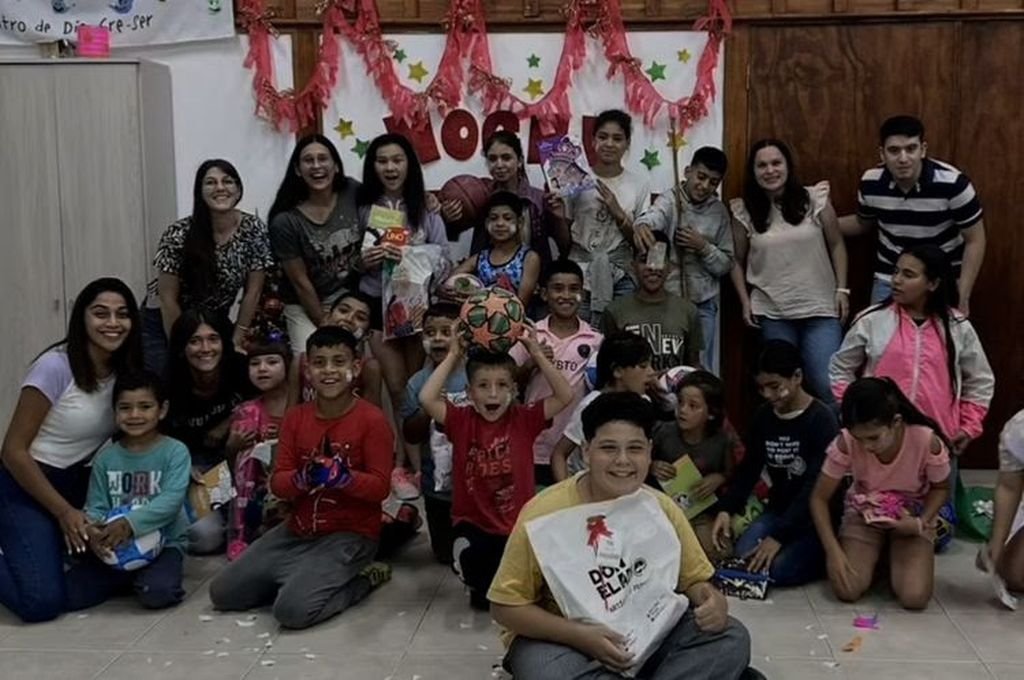 "La solidaridad es el puente que construimos juntos para cruzar cualquier brecha y hacer del mundo un lugar más humano'