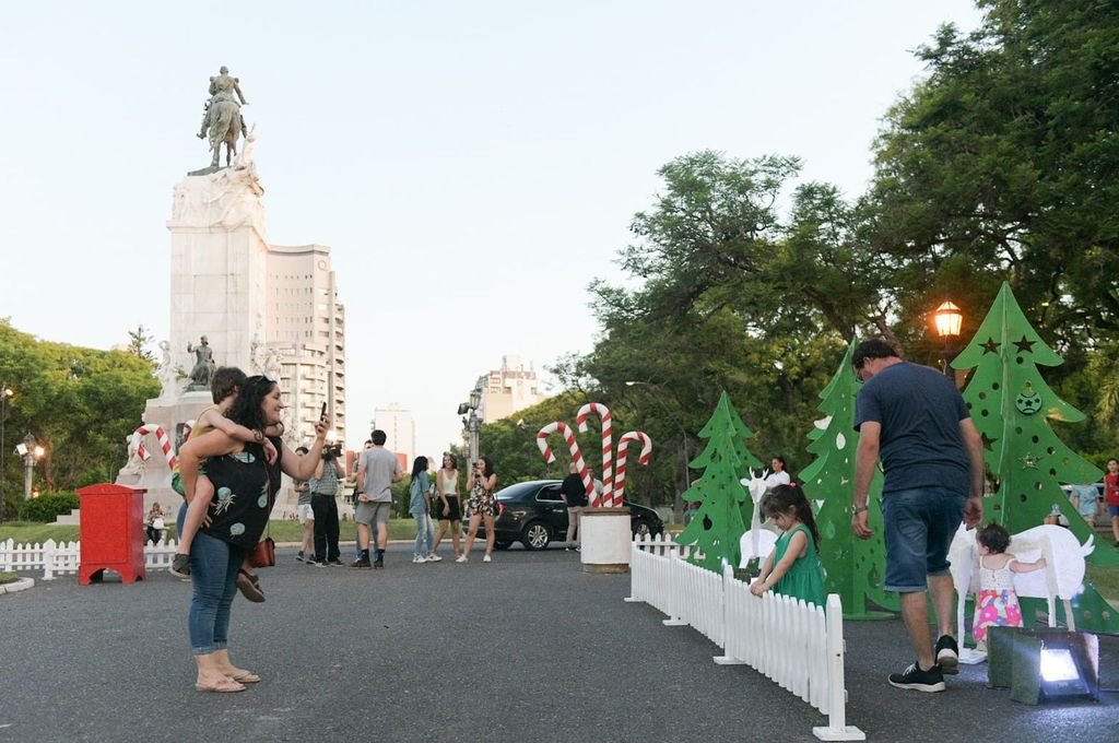 El paseo navideño en el Parque Urquiza fue una de las atracciones en Paraná el pasado fin de semana. Gentileza Municipalidad de Paraná