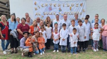 El Ministro destacó que 'en la ruralidad la escuela es todo