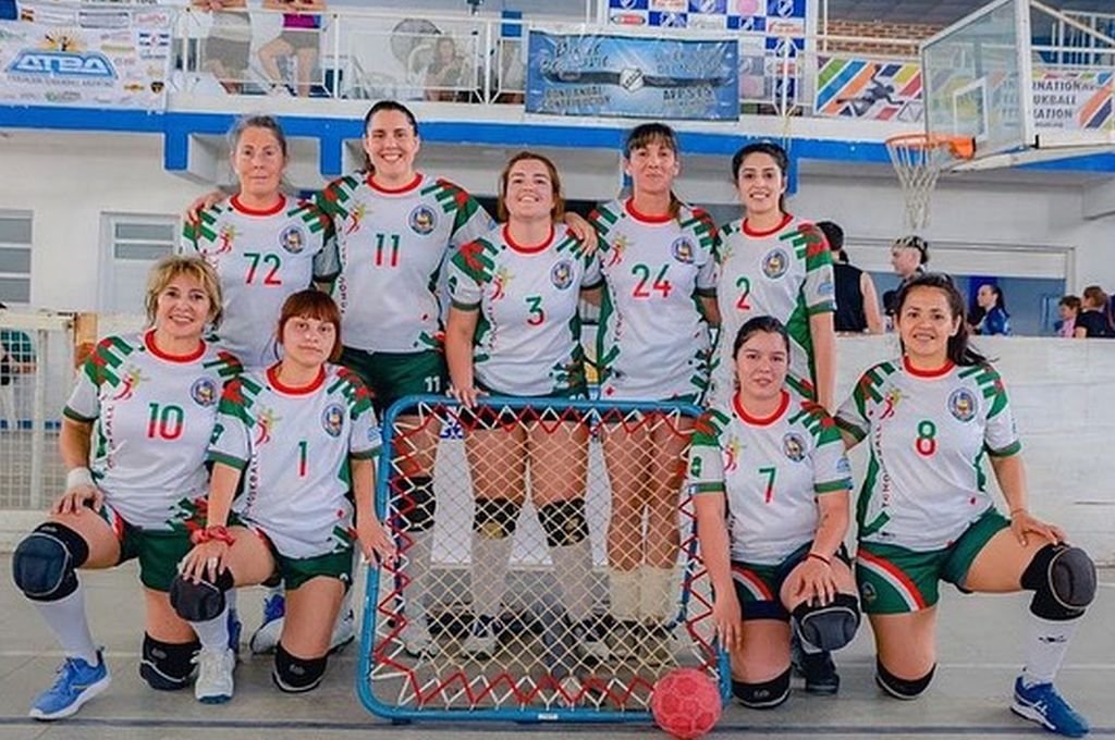 La selección entrerriana femenina de tchoukball.