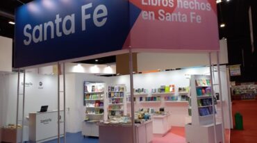 Convocan  a autores