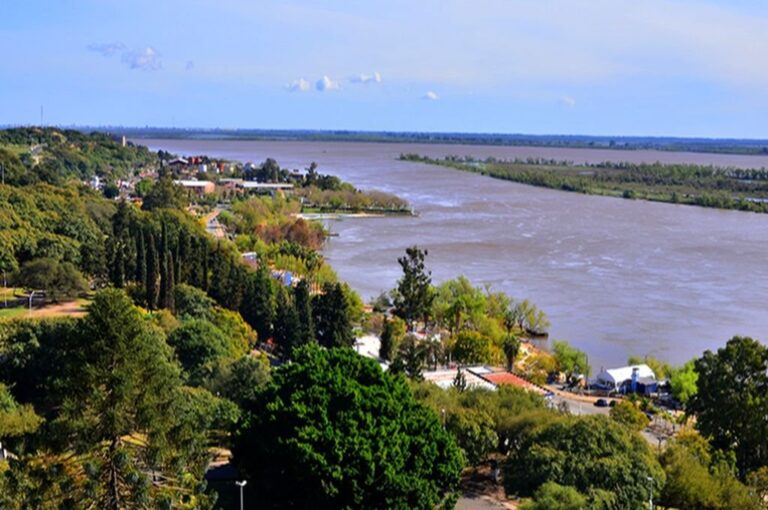 El Paraná actualmente mide 1