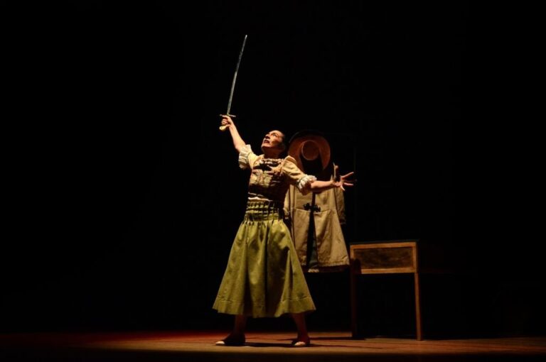 Esta obra fue ganadora para representar a la provincia de Santa Fe en la Fiesta Nacional del Teatro 2023.
