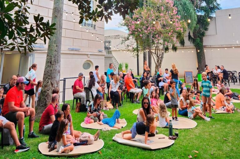 Para este domingo las actividades inician a las 17:30h. con 'Juego participativo' y continúa con Recital de Aié. Foto: Gentileza.