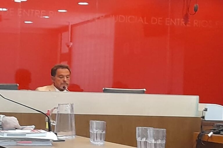 La audiencia en que se otorgó Probation al acusado. Néstor Belini